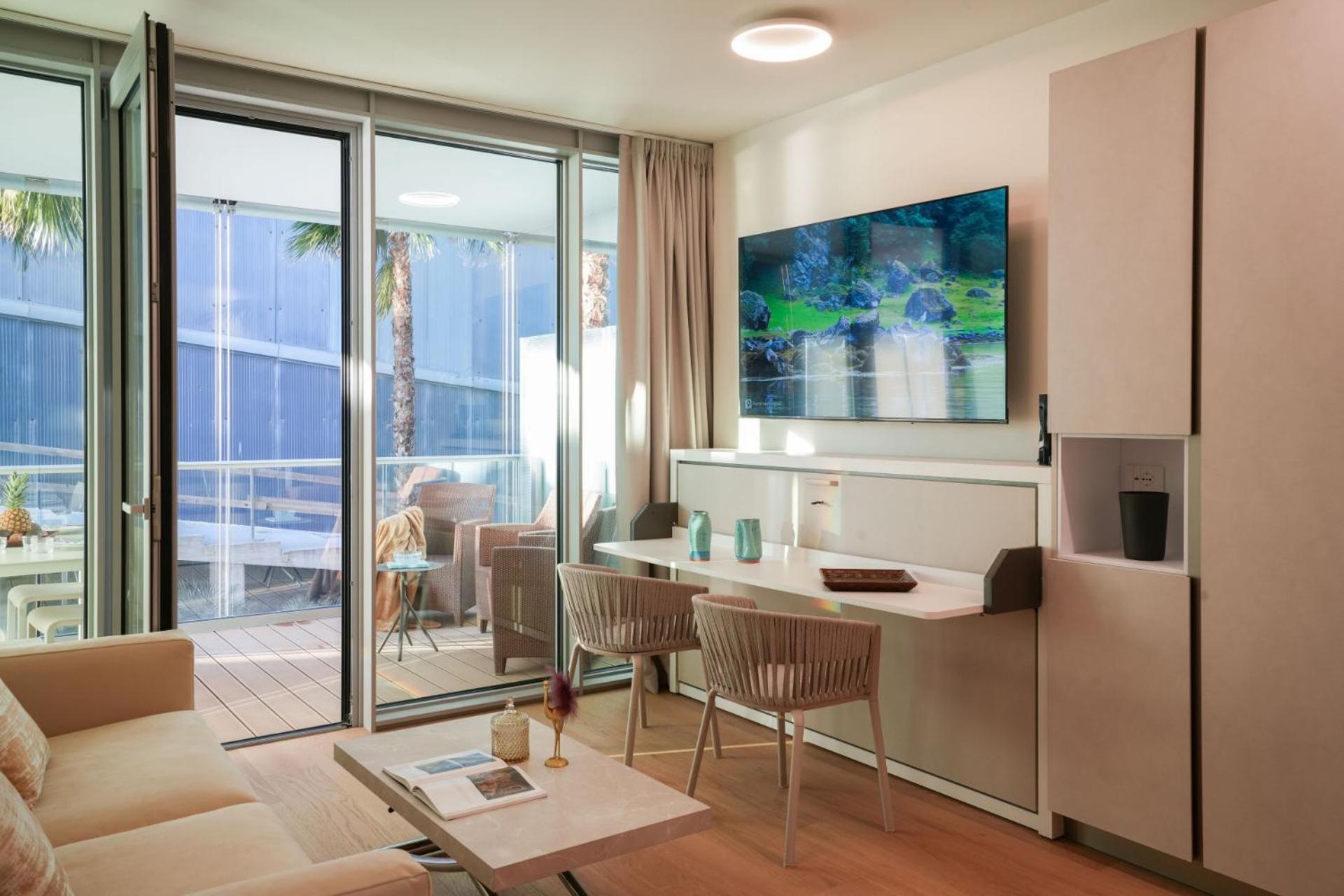 Easylife - Monolocale Con Vista Su Porto Di Genova